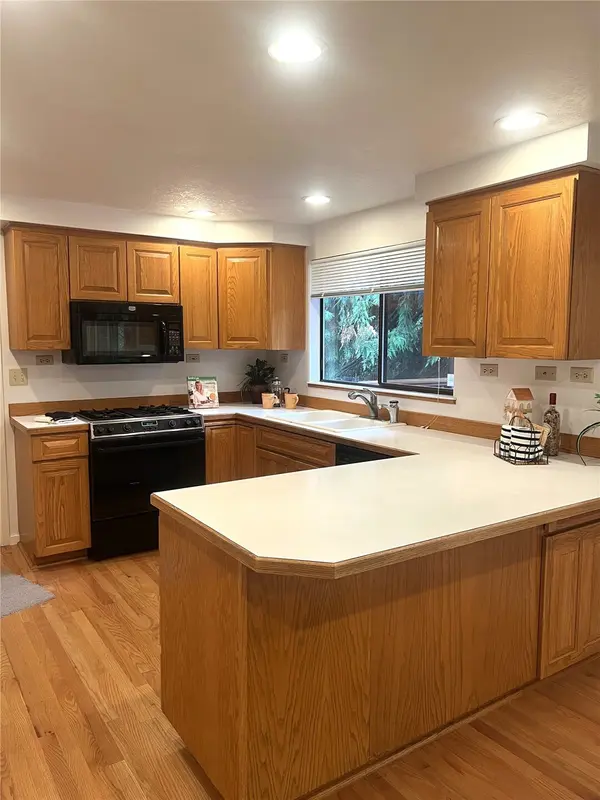 329 NW 177th ST, Seattle, WA 98177