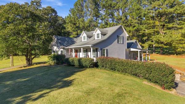627 County Road 740, Riceville, TN 37370