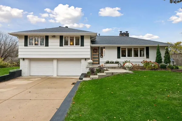 2500 Winfield AVE, Golden Valley, MN 55422