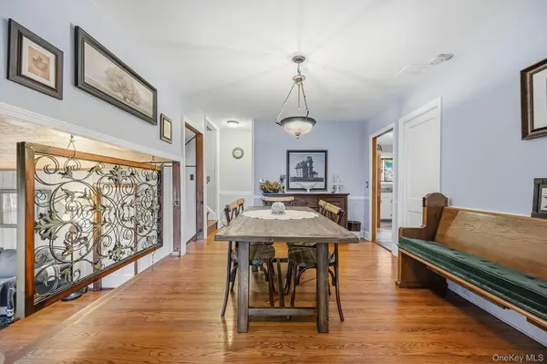 21 Hansen AVE, New City, NY 10956