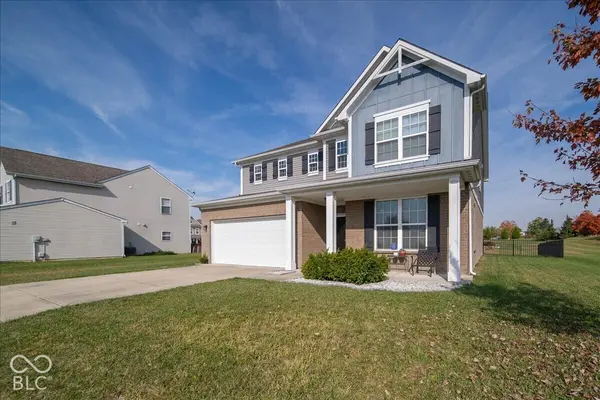 10162 Sedgehill DR, Indianapolis, IN 46239