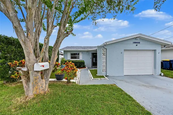 5106 BLUE HERON DR, New Port Richey, FL 34652