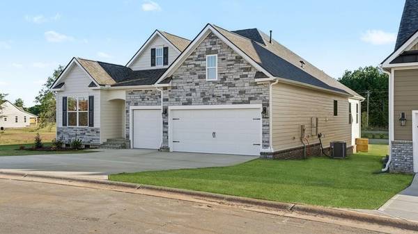 205 Timberidge RD, Enoree, SC 29335