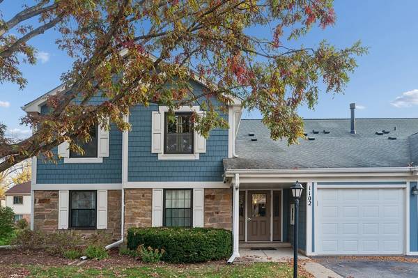 1102 Woodbury LN #2-B, Wheeling, IL 60090