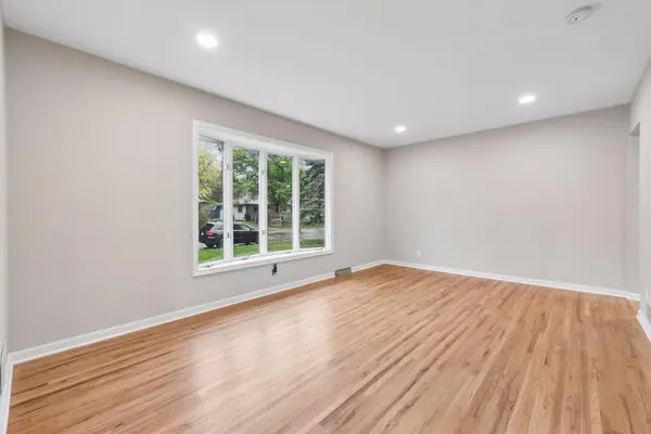 1800 Parker RD, Saint Louis Park, MN 55426