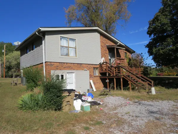 1008 Lick Creek Rd, Castalian Springs, TN 37031