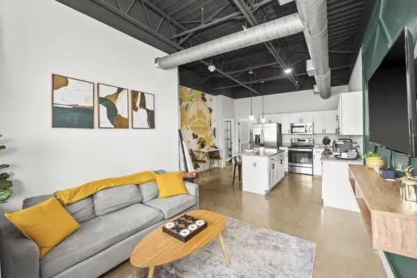295 Plus Park Blvd #212, Nashville, TN 37217