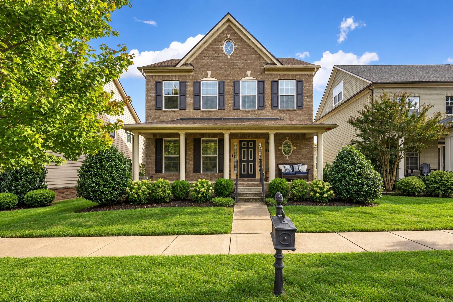619 Streamside Ln, Franklin, TN 37064