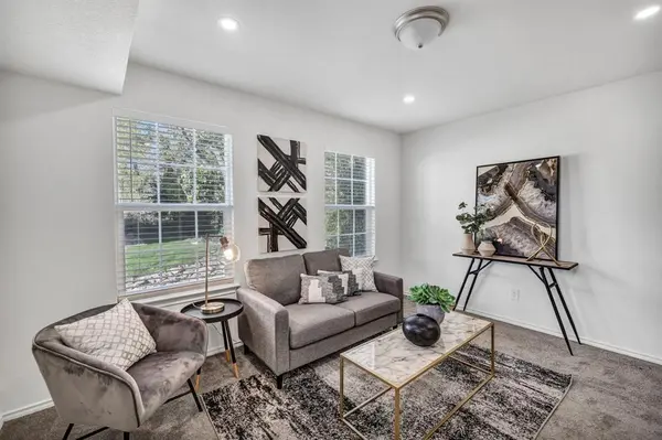 350 Debus DR #124, Taylor, TX 76574