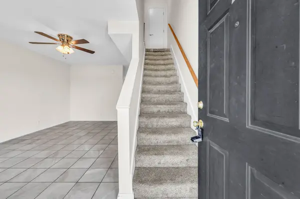 2451 W Wilson Rd #6, Clarksville, TN 37043