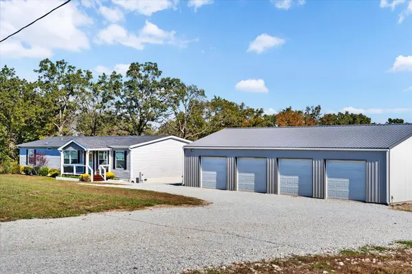 18281 Highway U, Hermitage, MO 65668