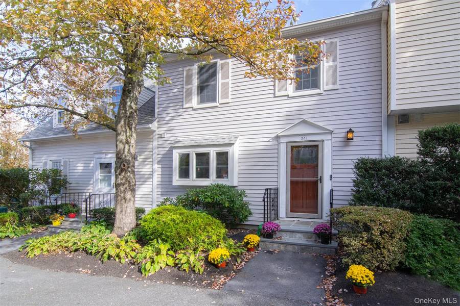 281 Carroll Close #281, Tarrytown, NY 10591