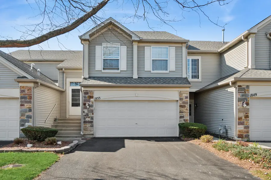 1853 Misty Ridge LN #1853, Aurora, IL 60503