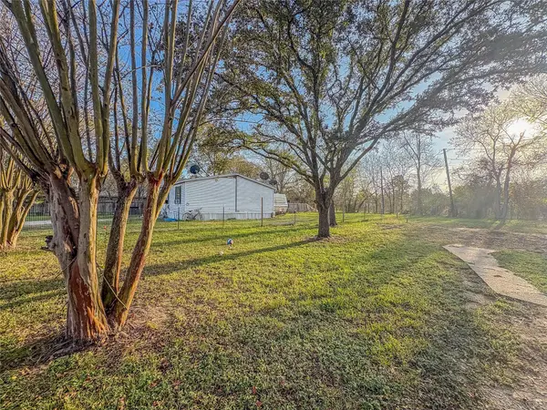 907 Westview CIR, Caldwell, TX 77836