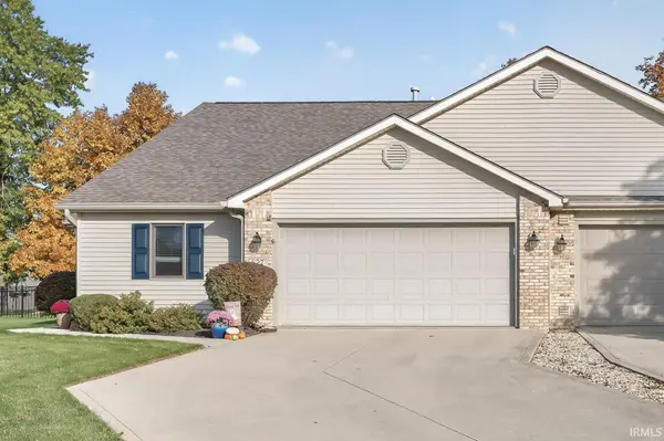 827 Dove Nest CV, Fort Wayne, IN 46825-2858