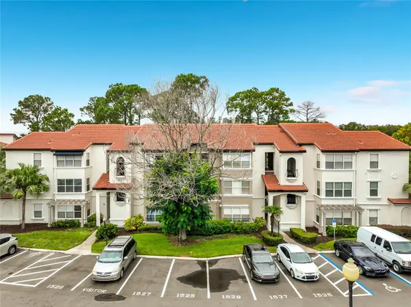 5164 CONROY RD #16, Orlando, FL 32811
