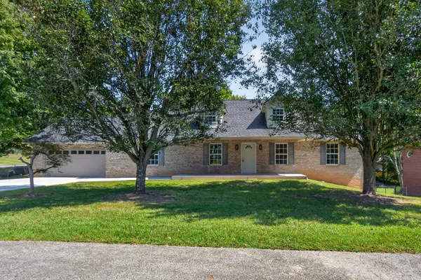 1449 Biltmore Cir, Cookeville, TN 38501