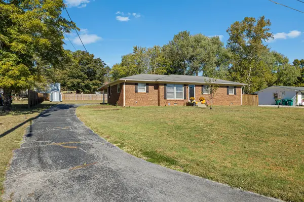 1449 Old Lake Rd, Lewisburg, TN 37091