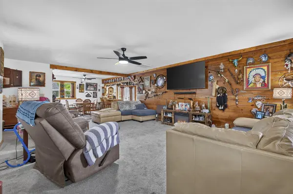 280 Auburn RD, Branson, MO 65616
