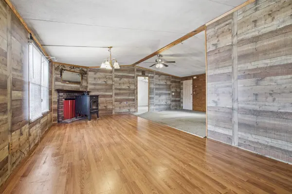 220 pondfield RD, Gaffney, SC 29340