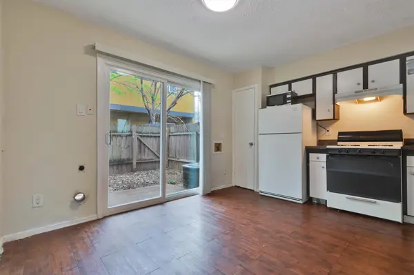 3454 Willowrun Dr #B, Austin, TX 78704