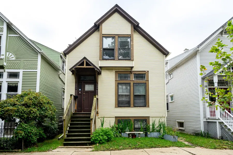 1151 W Lill ST, Chicago, IL 60614