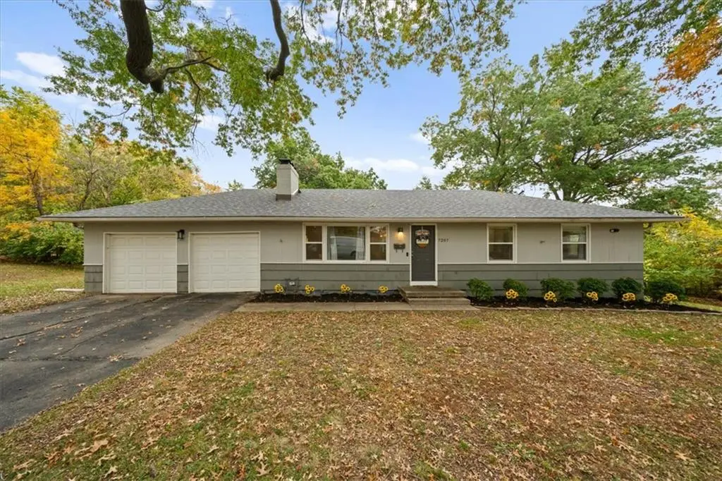 7207 Overton AVE, Raytown, MO 64133