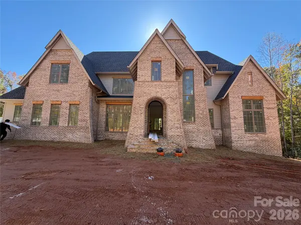 1051 Ventosa DR, Denver, NC 28037