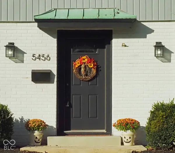 5456 N Capitol AVE, Indianapolis, IN 46208