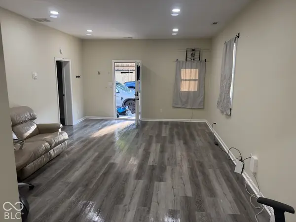340 S 12th, Unit II, Noblesville, IN 46060