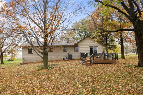 11284 Highway 15, Brownton, MN 55312