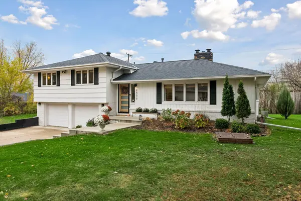 2500 Winfield AVE, Golden Valley, MN 55422