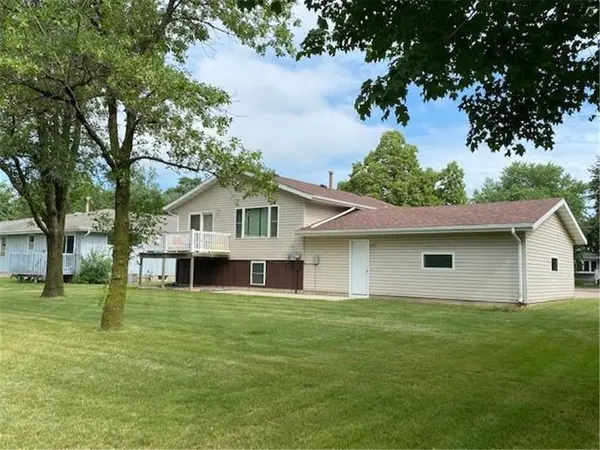 2009 Great Bend BLVD, Windom, MN 56101