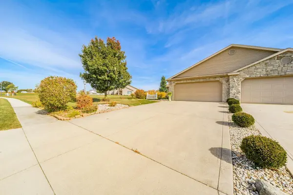12 CLUBVIEW DR ***, Hartford City, IN 47348