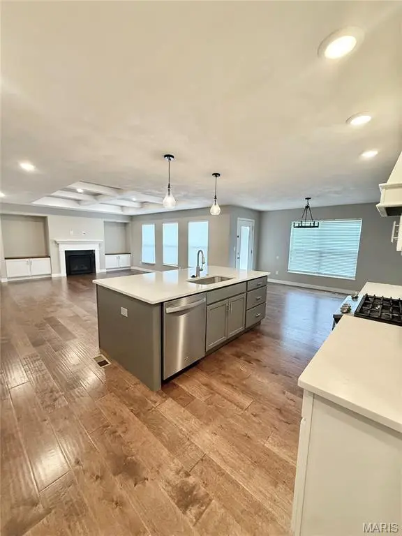 401 MARBLETON CIR, O'fallon, IL 62269