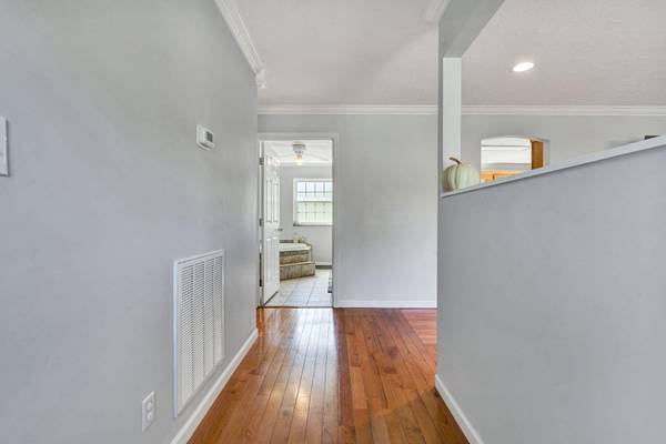 5920 Meadowland Drive, Knoxville, TN 37924