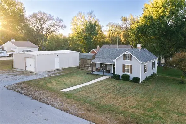 603 Shawnee ST, Tonganoxie, KS 66086