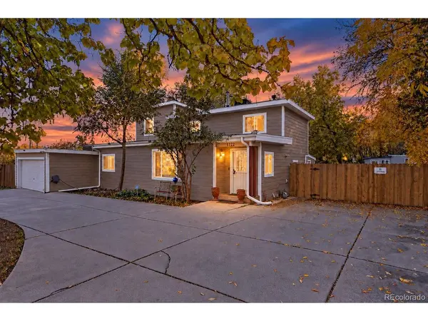 7722 W 8th, Lakewood, CO 80214