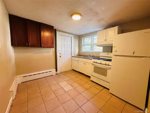 74 Yale AVE, Ossining, NY 10562