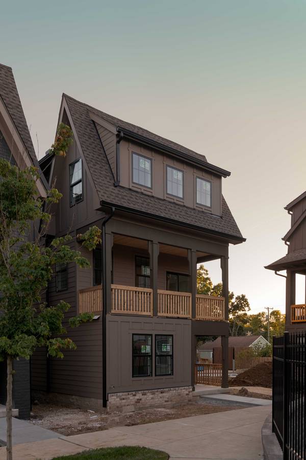 504 Edwin St #32, Nashville, TN 37207