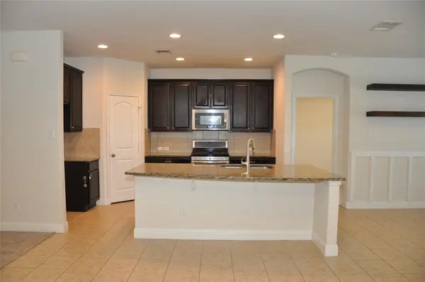 3641 Esperanza DR, Round Rock, TX 78665