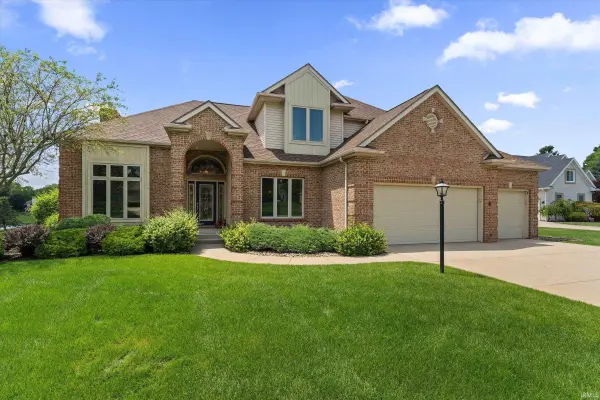 51459 Stapleford CT, Granger, IN 46530-8399