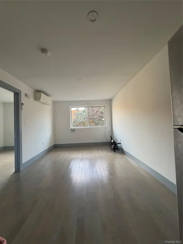 9317 Lamont AVE #2F, Elmhurst, NY 11373