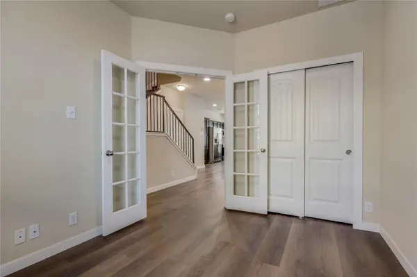 1004 Lost Pines LN, Cedar Park, TX 78613