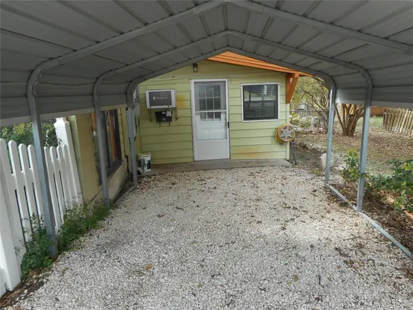 306 Old Thorndale RD. RD, Taylor, TX 76574