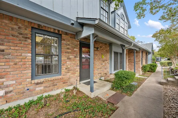 1411 Gracy Farm LN #100, Austin, TX 78758