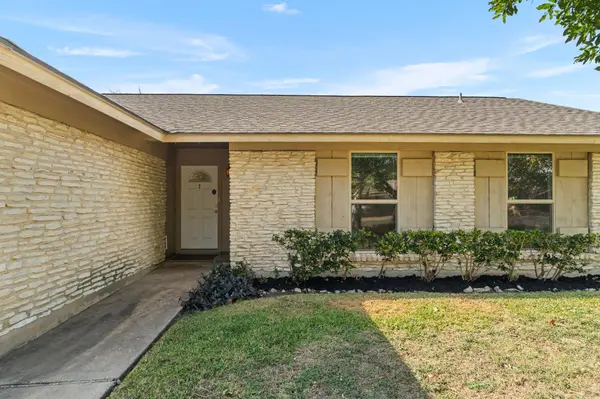 9601 Braeburn GLN, Austin, TX 78729