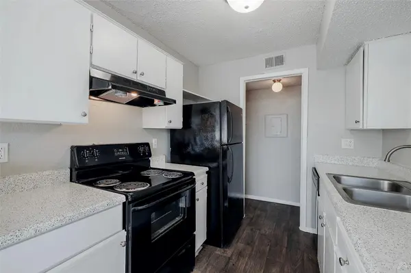 3913 Gannon LN #0226, Dallas, TX 75237