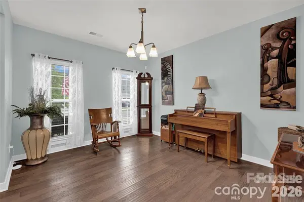 11216 Vanguard Pkwy, Huntersville, NC 28078