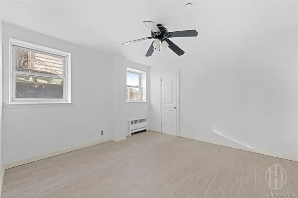 130-35 126th ST, South Ozone Park, NY 11420